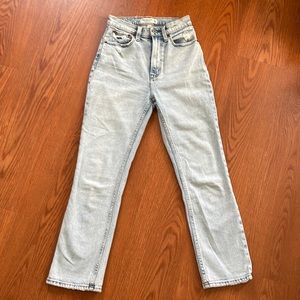 Abercrombie The Ankle Straight Ultra Highrise size 23/000 R